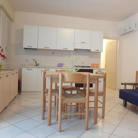 Apartment Lidi Case - *